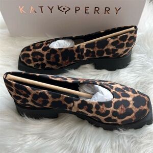 🆕 Katy Perry Women's Leopard Print Slip-On Flats Size 5 Brown Casual